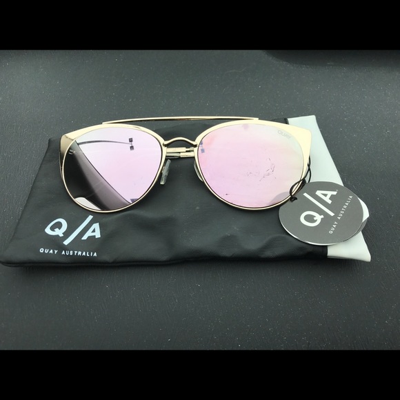 QUAY sunglasses - Picture 1 of 3